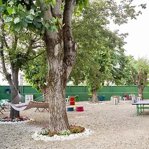  Hostal Bohoostel