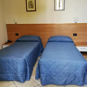 Salerno Hotel Mediolan